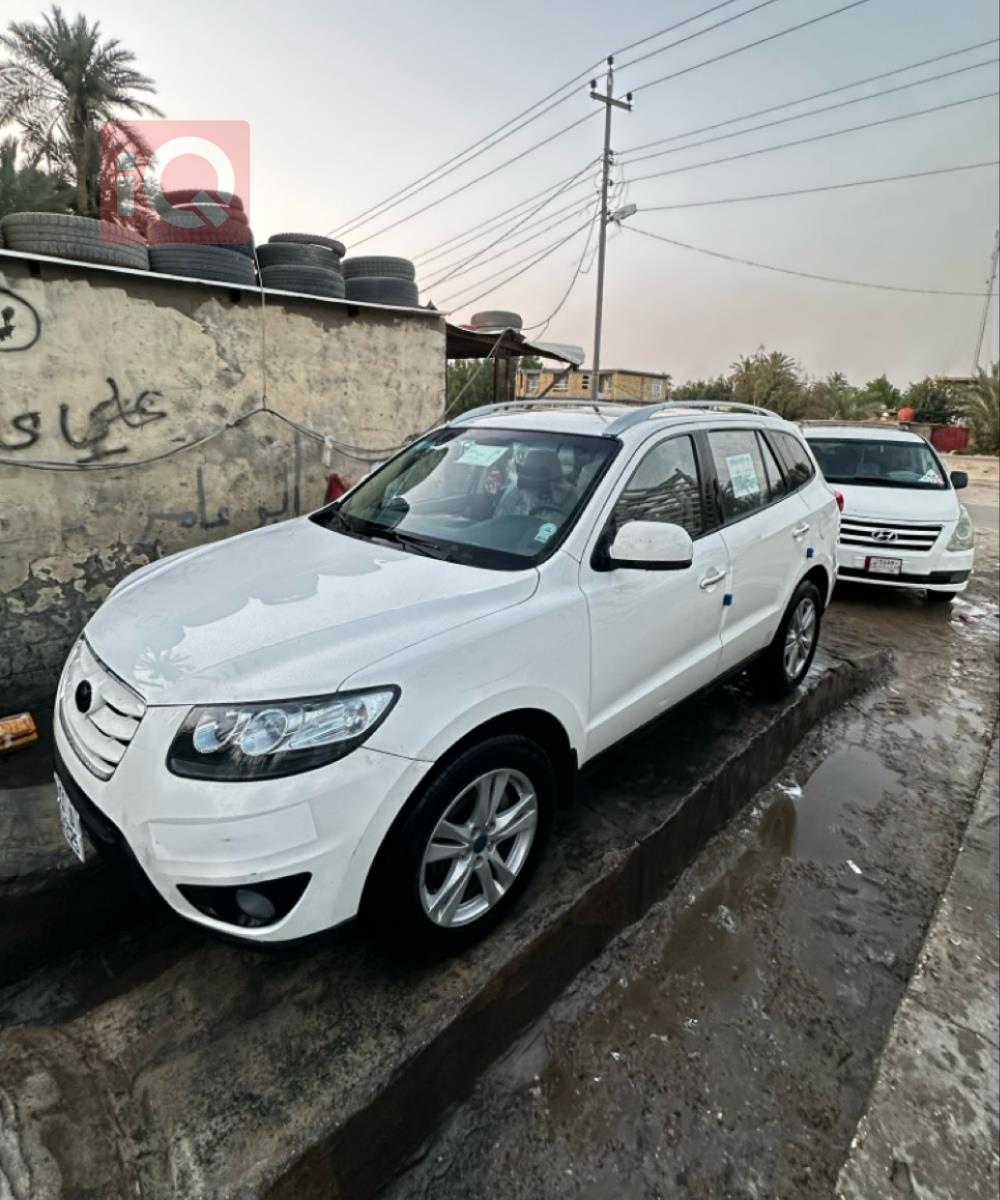 هيونداي سانتافي